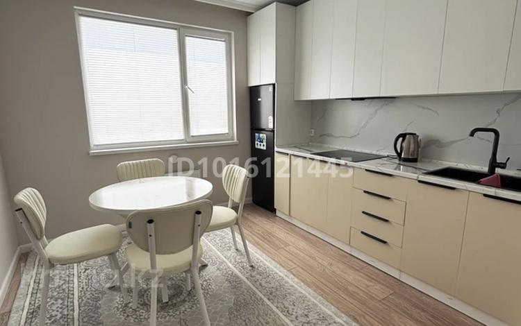 1-бөлмелі пәтер · 38 м² · 2/16 қабат, мкр Шымсити, Квартал 189, бағасы: 250 000 ₸ в Шымкенте, Абайский р-н — фото 2