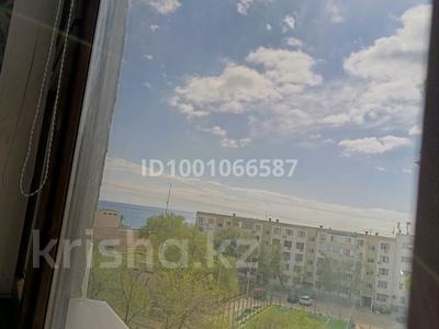 Аренда квартир в Мангистауской обл.: 2-комнатная квартира · 56 м² · 5/5 этаж, 15-й мкр 2 — Находится рядом с набережной, рядом супермаркет Нур, ТЦ Астана за 150 000 〒 2-комнатная квартира · 56 м² · 5/5 этаж, 15-й мкр 2 — Находится рядом с набережной, рядом супермаркет Нур, ТЦ Астана за 150 000 〒 в Актау
