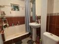 4-комнатная квартира · 76.2 м² · 9/9 этаж, мкр 5, Алия Молдагуловой 10 — 5 мкр, около вечного огня. Малая алия за 19 млн ₸ в Актобе — фото 13