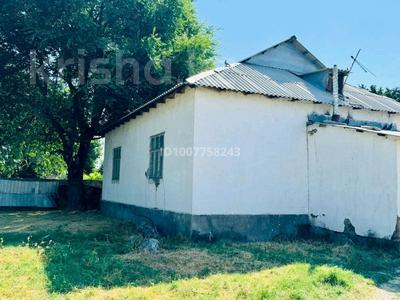 Отдельный дом · 4 комнаты · 150 м² · 6 сот., мкр Акбулым 29а — Вдоль Алматинской трассы за 12 млн 〒 в Таразе