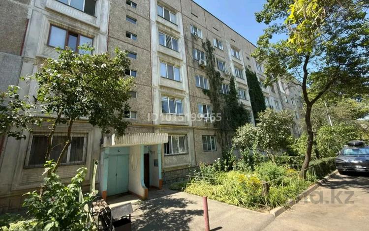 1-комнатная квартира · 35 м² · 1/5 этаж, мкр Мамыр-1 — Шаляпина момушулы за 200 000 ₸ в Алматы, Ауэзовский р-н — фото 2