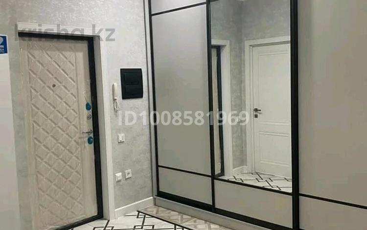 1-комнатная квартира · 49 м², мкр Юго-Восток, Мкр Юго-Восток, мкр Орбита 17 за 130 000 ₸ в Караганде, Казыбек би р-н — фото 2