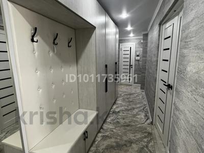 3-бөлмелі пәтер · 63 м² · 3/9 қабат, мкр Юго-Восток, 30й микрорайон — Гапеева, бағасы: 26.5 млн ₸ в Караганде, Казыбек би р-н