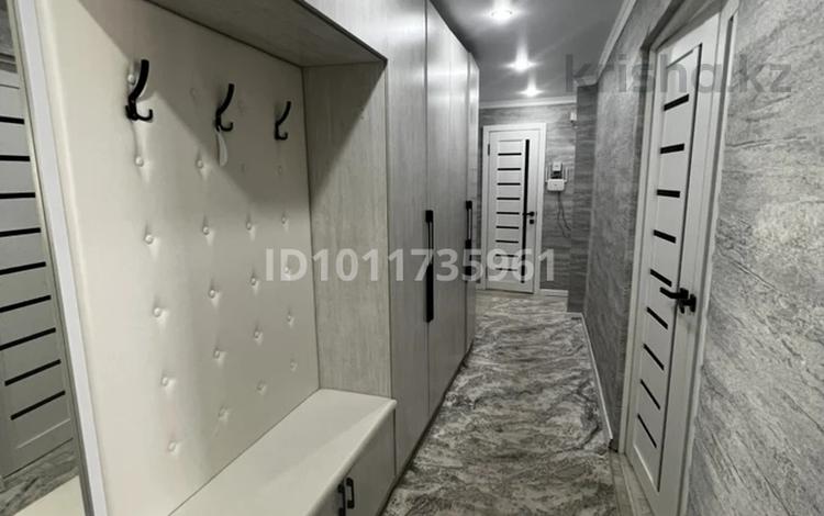 3-комнатная квартира · 63 м² · 3/9 этаж, мкр Юго-Восток, 30й микрорайон — Гапеева за 26.5 млн ₸ в Караганде, Казыбек би р-н — фото 2