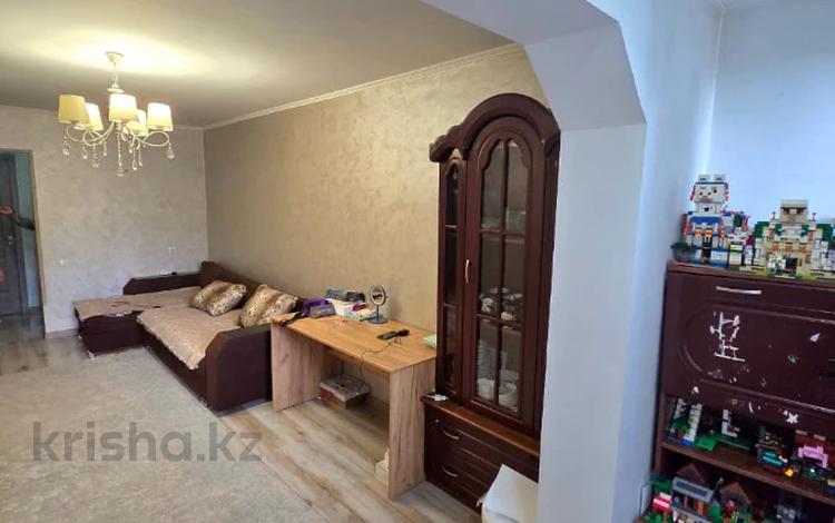 3-бөлмелі пәтер · 75 м² · 1/5 қабат, Аксай 3б 34, бағасы: 40.5 млн ₸ в Алматы — фото 3