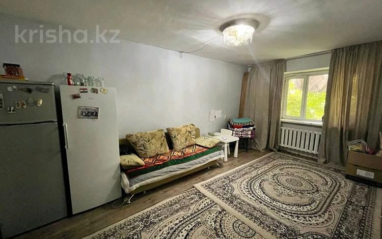 3-бөлмелі пәтер · 62 м² · 1/4 қабат, мкр 13-й военный городок, Суюнбая 306 — 70-ый разъезд, бағасы: 29.5 млн ₸ в Алматы, Турксибский р-н — фото 11