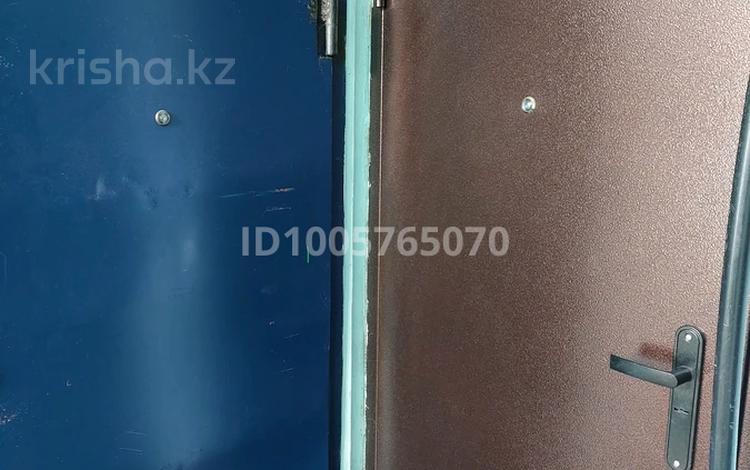 2-бөлмелі пәтер · 43 м² · 3/5 қабат, 2 мкр. 33, бағасы: 9 млн ₸ в Степногорске — фото 2
