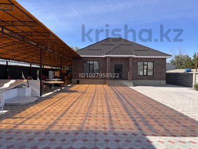 Дом · 4 комнаты · 140 м², Жабаева 54 — Балпык би за 100 000 〒 в Талдыкоргане
