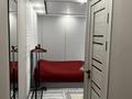 1-комнатная квартира · 35 м² · 4/5 этаж, мкр Новый Город — Район юбилейного магазина за 10 000 ₸ в Караганде, Казыбек би р-н — фото 4