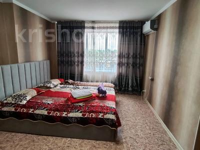 1-комнатная квартира, 40 м², 5/9 этаж посуточно, Назарбаевв 105/125 за 10 000 〒 в Талдыкоргане