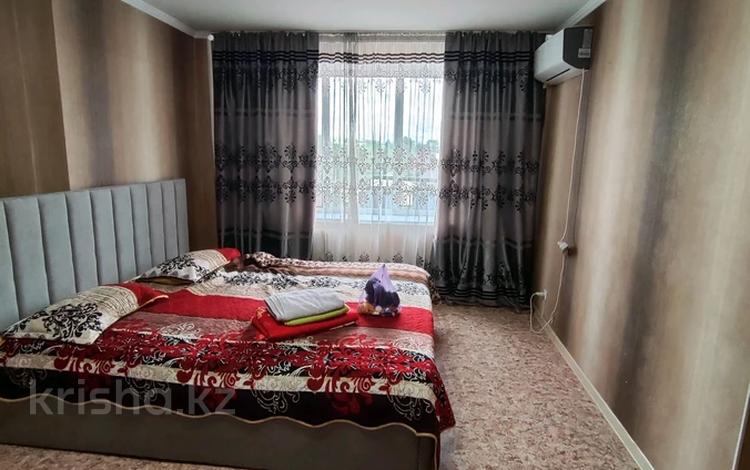 1-комнатная квартира, 40 м², 5/9 этаж посуточно, Назарбаевв 105/125 за 10 000 〒 в Талдыкоргане — фото 13