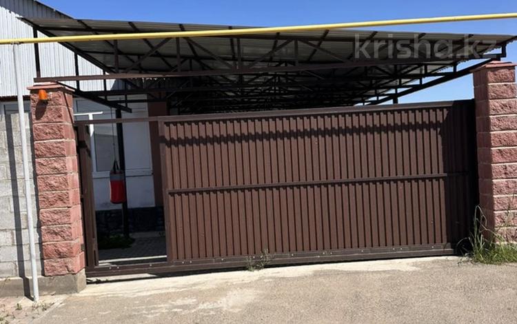 Жеке үй · 4 бөлме · 135 м² · 10 жүзд., Акжол 22а, бағасы: 43 млн ₸ в Конаеве — фото 2