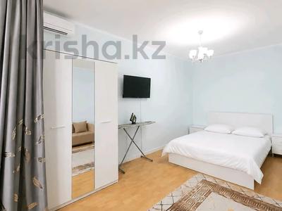 2-комнатная квартира · 90 м², Маметовой 111 — Маметовой 111 за 18 000 ₸ в Уральске