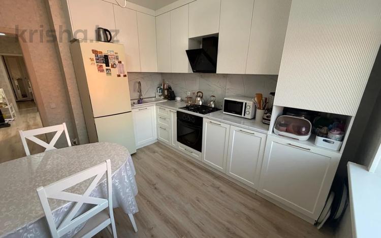 3-комнатная квартира · 74 м² · 8/9 этаж, Микрорайон Береке 57 за 39.4 млн ₸ в Костанае — фото 2