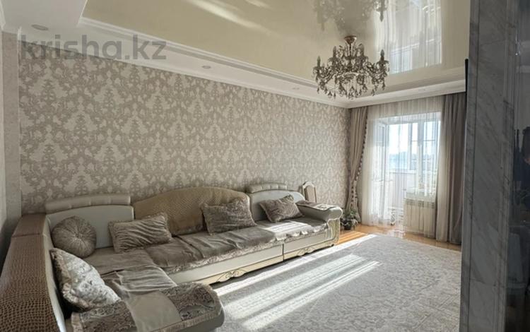 3-бөлмелі пәтер · 90 м² · 6/15 қабат, Шакарима, бағасы: 50 млн ₸ в Семее — фото 2