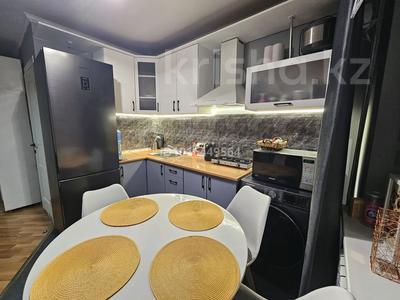 2-комнатная квартира · 54 м² · 4/5 этаж, Кабанбай Батыра 78 за 200 000 ₸ в Усть-Каменогорске, Ульбинский