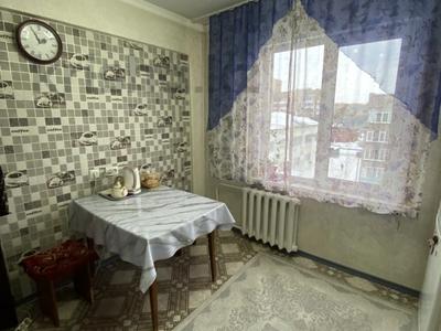 3-комнатная квартира · 71 м² · 5/5 этаж, Утепова 23 за 27 млн ₸ в Усть-Каменогорске