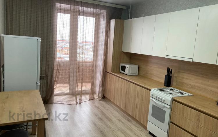 2-комнатная квартира, 70.5 м², 8/9 этаж, береке 51