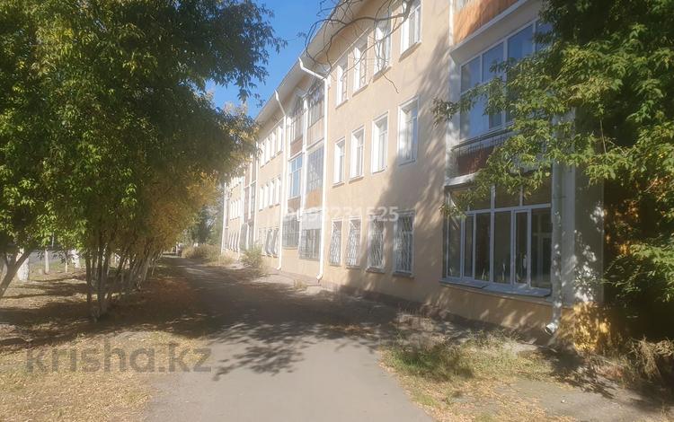 3-бөлмелі пәтер · 83 м² · 3/3 қабат, Республики 138, бағасы: 13 млн ₸ в Темиртау — фото 2