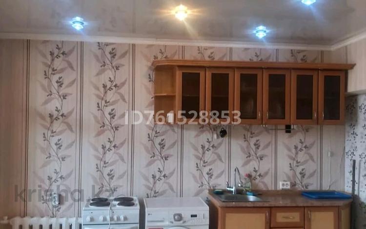 1-комнатная квартира · 25 м² · 3/5 этаж, 314 стрелковой дивизии — труда и 314 стрелковой дивизии за 7 млн ₸ в Петропавловске — фото 2