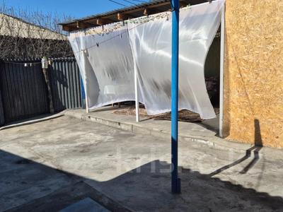 Отдельный дом · 3 комнаты · 62.3 м² · 1.7 сот., Садовая 43 б за 17 млн ₸ в Семее