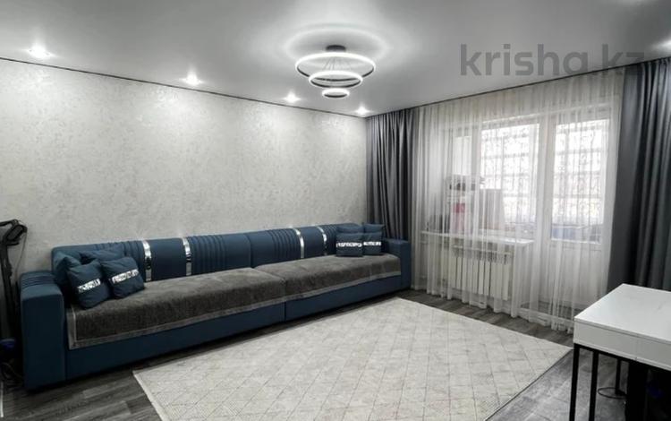 3-комнатная квартира · 70.2 м² · 1/2 этаж, Восточный квартал за 26 млн ₸ в Семее — фото 7