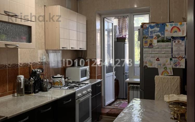 4-комнатная квартира · 80 м² · 1/5 этаж, мкр Достык, Рустембекова 3/15 — Рустембекова/Қабанбай за 29 млн ₸ в Талдыкоргане — фото 2