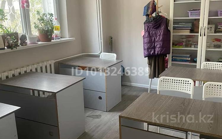 Білім орталықтары, кабинеттер және жұмыс орындары · 17 м², бағасы: 120 000 ₸ в Алматы, Жетысуский р-н — фото 2