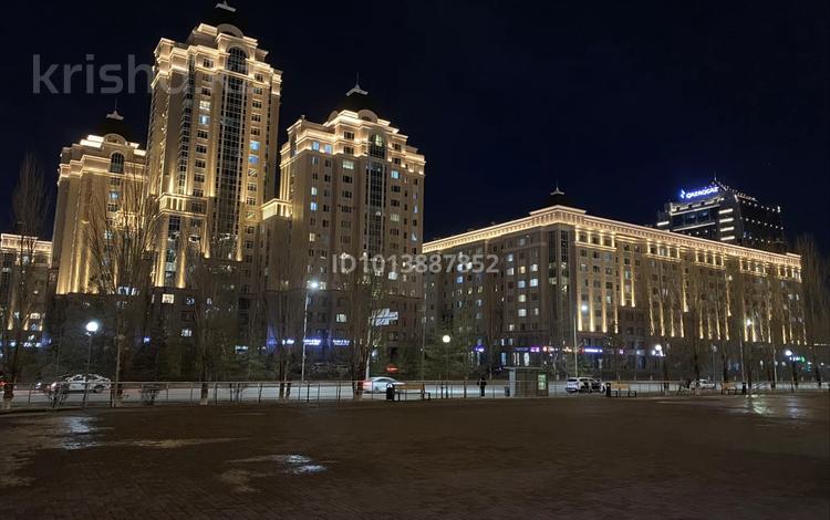 4-бөлмелі пәтер · 110 м² · 6/9 қабат, Керей жанибек хандар 15 — Маңгілік ел и Бөкейхан, бағасы: 82 млн ₸ в Астане, Есильский р-н — фото 2