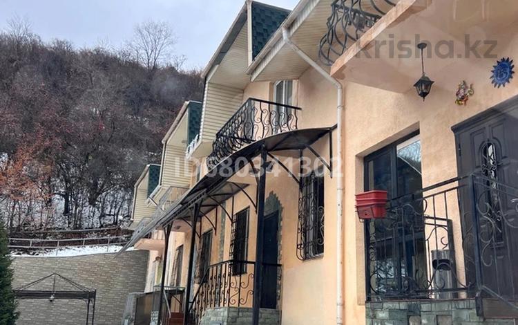 5-бөлмелі пәтер · 177 м², Ладушкина 150/7 — Вверх по Оспанова, бағасы: 750 000 ₸ в Алматы, Медеуский р-н — фото 18