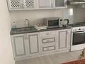 1-комнатная квартира · 54 м², мкр. Алтын орда, Баишева 7 за 150 000 〒 в Актобе — фото 5