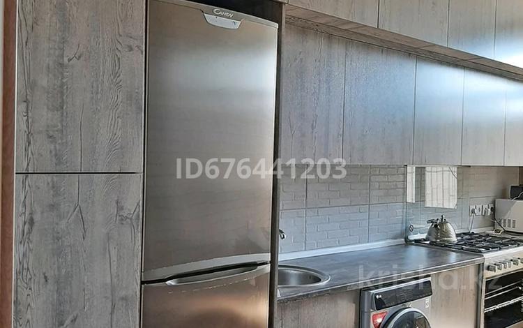 1-бөлмелі пәтер · 54 м² · 1/5 қабат, 15-шағынаудан, 15 мкр-н 1/2, бағасы: 27 млн ₸ в Шымкенте, Аль-Фарабийский р-н — фото 2