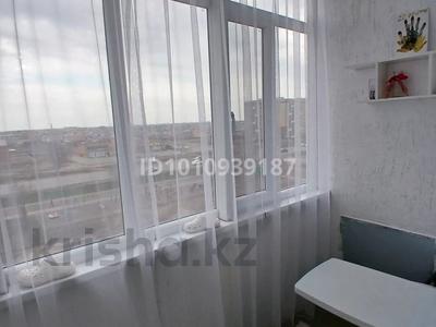 3-бөлмелі пәтер · 90 м² · 5/9 қабат, улица Акан Сери 49/1, бағасы: 28.5 млн ₸ в Уральске, мкр Школьник