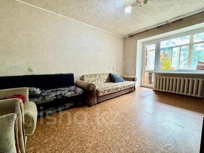 2-бөлмелі пәтер · 52 м² · 3/5 қабат, Сортировка, Локомотивная, бағасы: 8.8 млн ₸ в Караганде, Алихана Бокейханова р-н