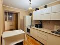 2-комнатная квартира · 65 м² · 8/9 этаж, Курмангазы 154 — Остановка Школьник за 16 000 ₸ в Уральске, мкр Школьник — фото 4