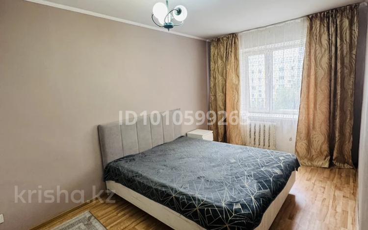 2-комнатная квартира · 65 м² · 8/9 этаж, Курмангазы 154 — Остановка Школьник за 17 000 ₸ в Уральске, мкр Школьник — фото 14