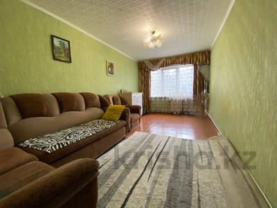 2-комнатная квартира · 49 м² · 2/5 этаж, Астана 20. 1 за 19 млн 〒 в Усть-Каменогорске