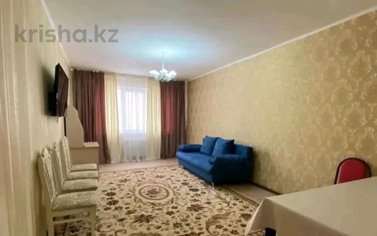 3-комнатная квартира, 90 м², 3/9 этаж помесячно, мкр Жас Канат за 160 000 〒 в Алматы, Турксибский р-н — фото 3