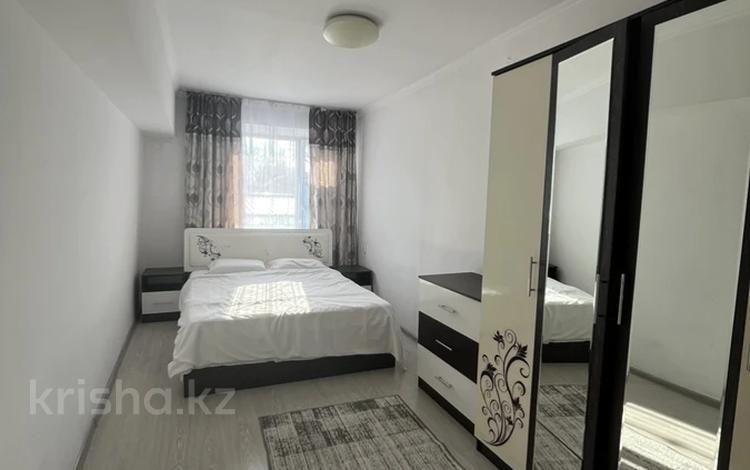 3-бөлмелі пәтер · 65 м² · 2/5 қабат, Абая 139 — Конаева, бағасы: 17 000 〒 в Таразе — фото 2