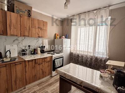 2-комнатная квартира · 53.7 м² · 4/5 этаж, Майкудук, 14й микрорайон 5/3 за 14.2 млн ₸ в Караганде, Алихана Бокейханова р-н