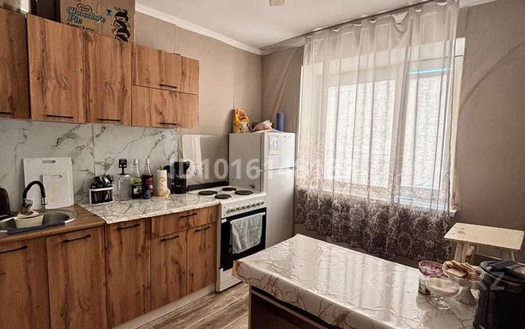 2-комнатная квартира · 53.7 м² · 4/5 этаж, Майкудук, 14й микрорайон 5/3 за 14.2 млн ₸ в Караганде, Алихана Бокейханова р-н — фото 2
