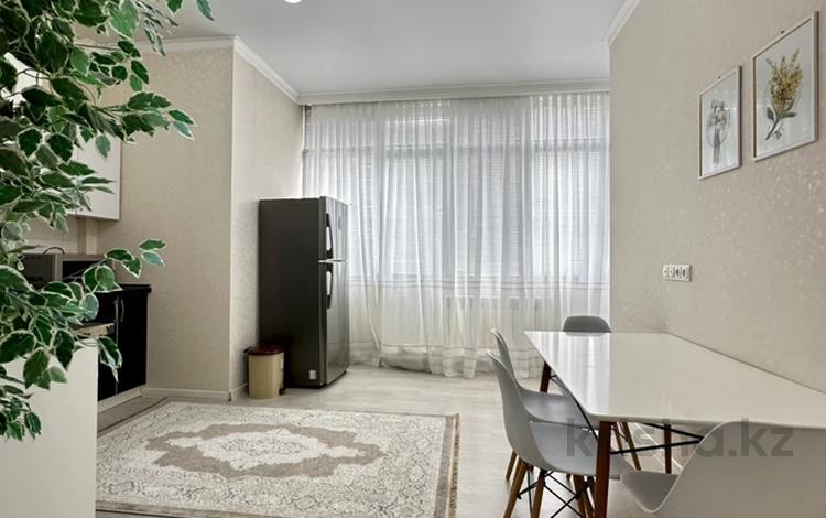 2-комнатная квартира · 70 м² · 13/17 этаж, Просп. Кунаева 91 за 250 000 ₸ в Шымкенте, Аль-Фарабийский р-н — фото 2