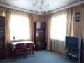 4-комнатная квартира, 95 м², 1/3 этаж, ул.Ерубаева 10 — ул.Жамбыла за 32 млн 〒 в Караганде — фото 3