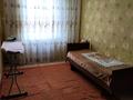 3-комнатная квартира, 60 м², 4/5 этаж помесячно, 4 мкр за 150 000 〒 в Талдыкоргане, мкр Жастар — фото 5