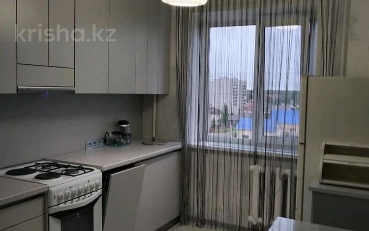 3-комнатная квартира · 68 м² · 6/9 этаж, Мира 292 за 200 000 ₸ в Петропавловске — фото 2