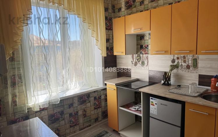 2-комнатная квартира · 48 м² · 2/4 этаж, Абая 24 — Центр за 20 000 ₸ в Балхаше — фото 2