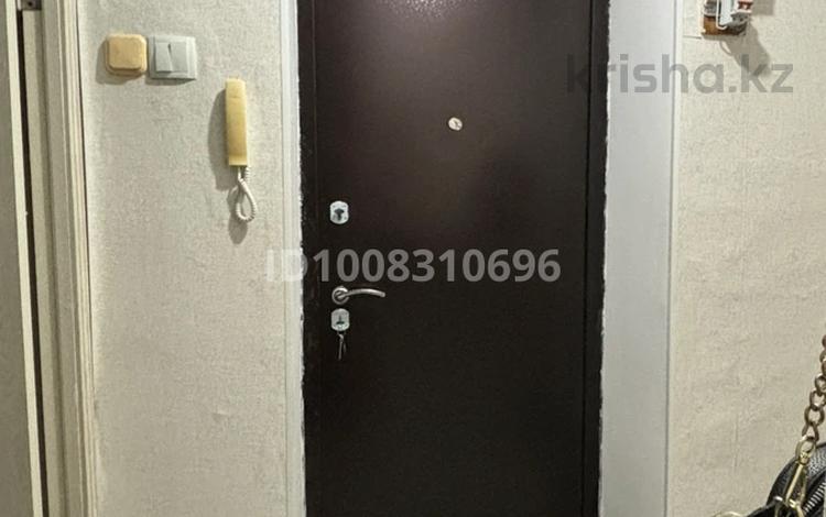 1-бөлмелі пәтер · 29.5 м² · 5/5 қабат, мкр 8, 2 ш/а. гришина 72/1 — Остоновка 8 мкр анвар дина жақын , жанымызда мектеп бар универ колледж , орталыкта орналасқан қолайлы барлык жерге жақын, бағасы: 7.5 млн 〒 в Актобе — фото 10