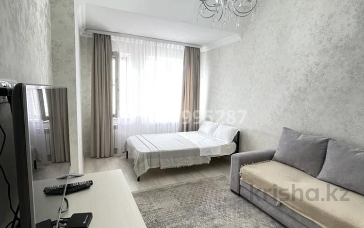 1-комнатная квартира · 40 м² · 22/24 этаж, Кабанбай батыр 48/5 за 16 000 ₸ в Астане, Есильский р-н — фото 2