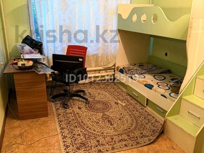 3-бөлмелі пәтер · 58 м² · 1/5 қабат, 8-й микрорайон, 8-й микрорайон 57 — Возле Ладушки, бағасы: 180 000 ₸ в Шымкенте, Туран р-н