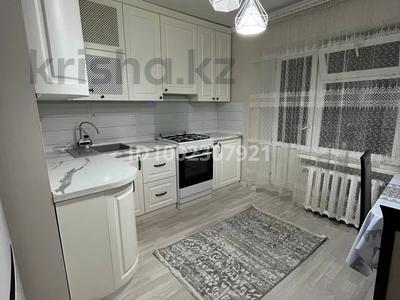 2-бөлмелі пәтер · 54 м² · 5/5 қабат, 4 микрорайон 42 — Small, школа ОМГ, бағасы: 25 млн ₸ в Конаеве